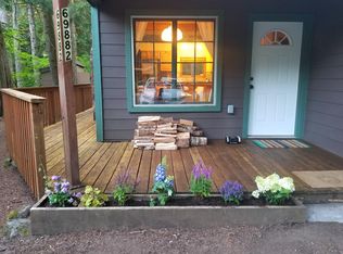 69882 E Rhododendron Ln, Rhododendron, OR 97049