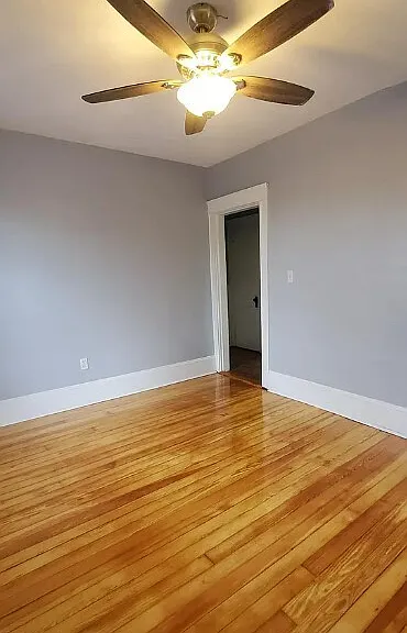 505 Grove St — Photo 2