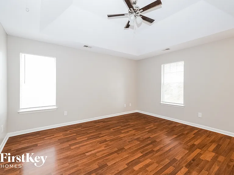 70 Center Oak Dr — Photo 12