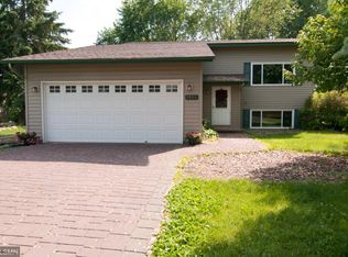 1956 Beaver Dam Ct, Eagan, MN 55122