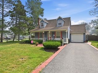 570 Lakeside Rd, Fort Erie, ON L2A 4Y1