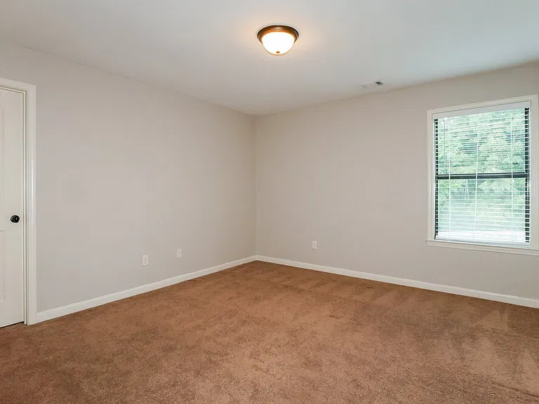 65 Ridgefield Dr — Photo 16