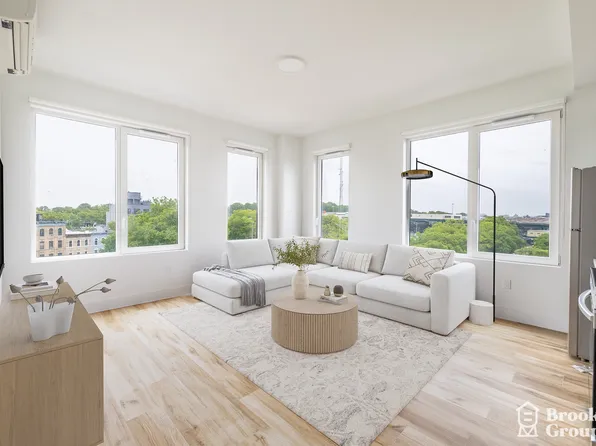 2258 Fulton Street 8F image 3 of 18
