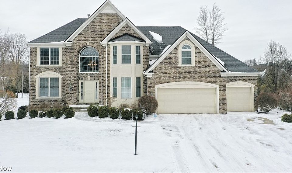 1st image of 12664 S Churchill Way