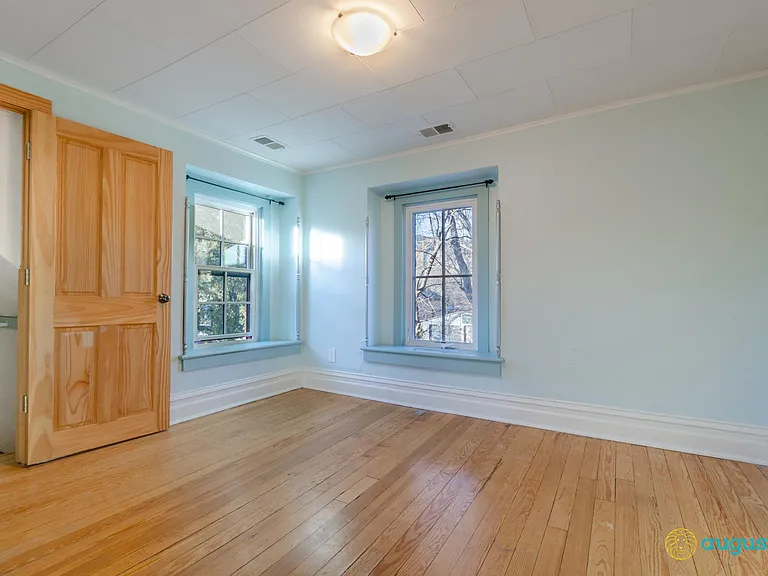 1802 Grove St #1 — Photo 19