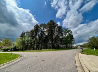 37 Lewis Pointe Dr, Vincent, OH 45784