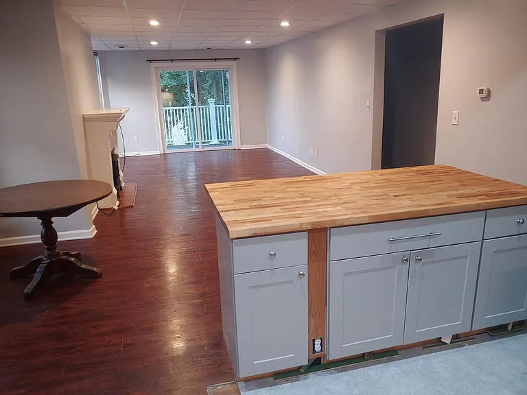 80 Richmond Ave #2 — Photo 5