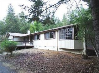 333 Pine Dell Ln, Grants Pass, OR 97526