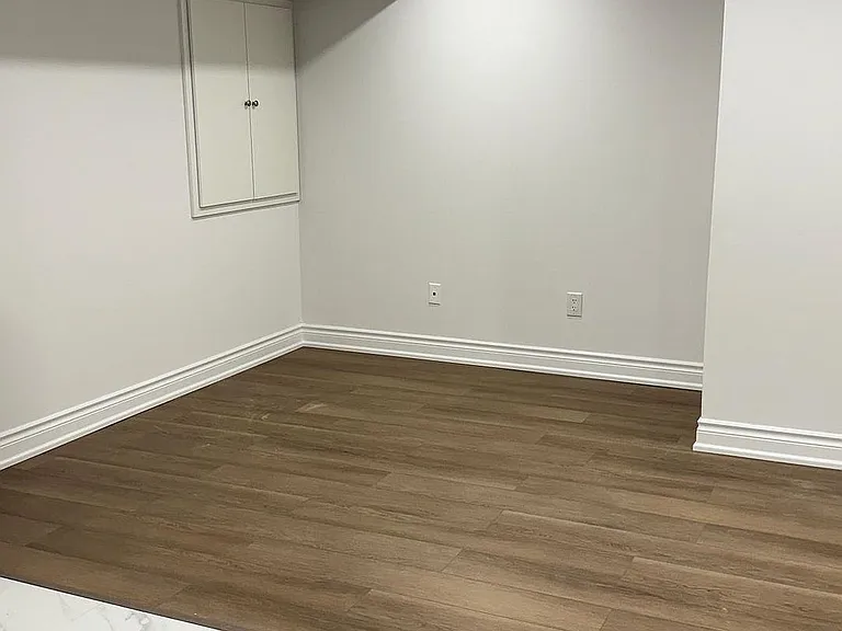 64 Gooseman Cres #BASEMENT — Photo 20