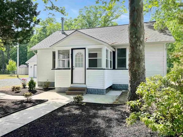 953 Philadelphia Ave, Egg Harbor City, NJ 08215