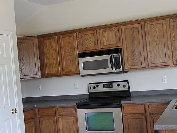 2nd image of 1518 Windy Oaks Dr
