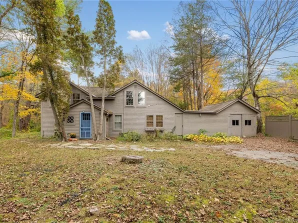 637 Storrs Road, Mansfield, CT 06250