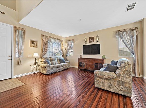 4th image of 6681 Orly Ct
