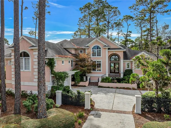 28 Wicklow Dr, Hilton Head Island, SC 29928