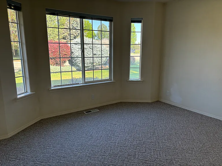 2566 N Sea Cove Way — Photo 20