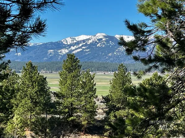 56 Joshua Dr, Cascade, ID 83611