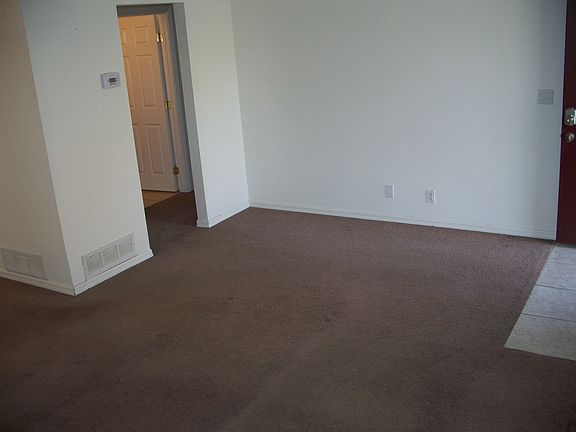 5th image of 1539 Dorothy Ave Unit 1