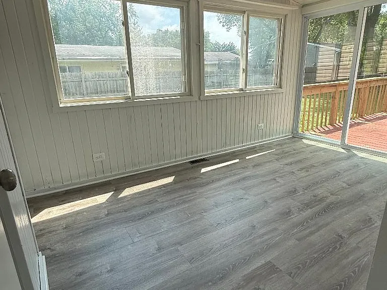 5107 Willow Ln — Photo 17