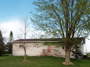 N7941 Townline Rd, Fond Du Lac, WI 54937