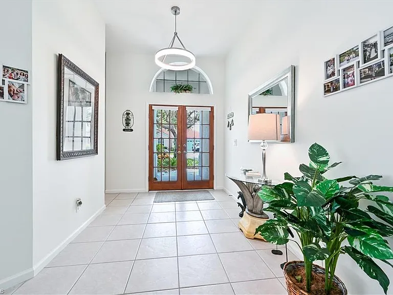 6453 Autumn Woods Blvd — Photo 5