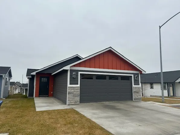 123 9th Ave, Moses Lake, WA