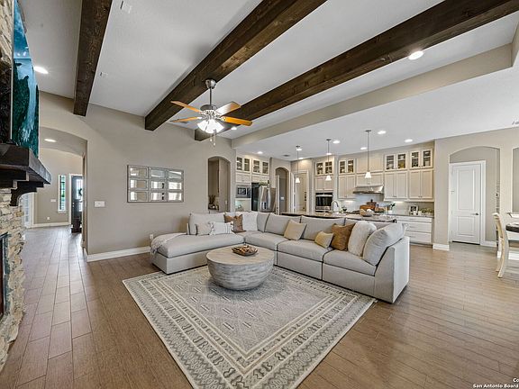 4th image of 3702 Sagrada Way