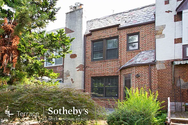 Rented by Terrace Sotheby's International Realty | media 1