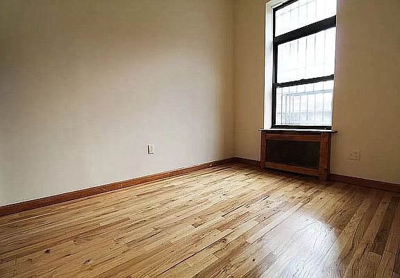 3rd image of 70 W 87th St #4B