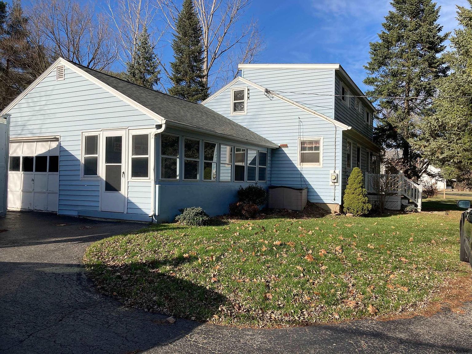 629 Sacandaga Rd Glenville Ny 12302 Zillow