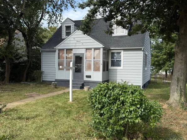 106 Townsend Ave, Baltimore, MD 21225