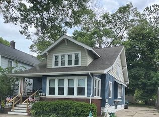 1519 Lakeshore Dr #1, Muskegon, MI 49441
