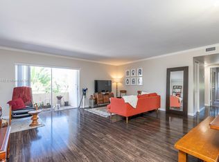 7755 SW 86th St #C-202, Miami, FL 33143