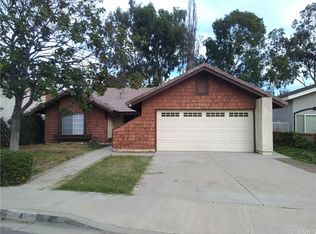 4 Country Ridge Rd, Pomona, CA 91766