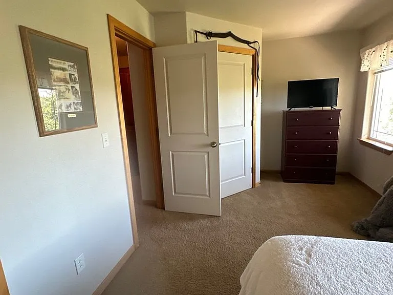 5015 Falcon Dr — Photo 14