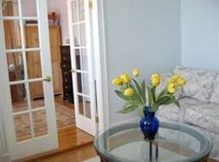 15 Westbourne Ter #3, Brookline, MA 02446