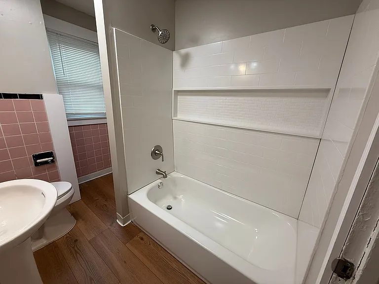 433 Norwood Ave — Photo 17