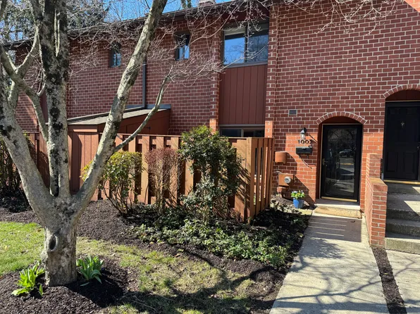 1002 Worthington Dr #1002, Exton, PA 19341