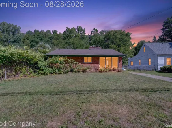 21004 Westover Ave, Southfield, MI 48075