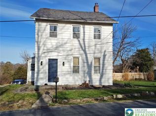 2585 Redington Rd, Hellertown, PA 18055