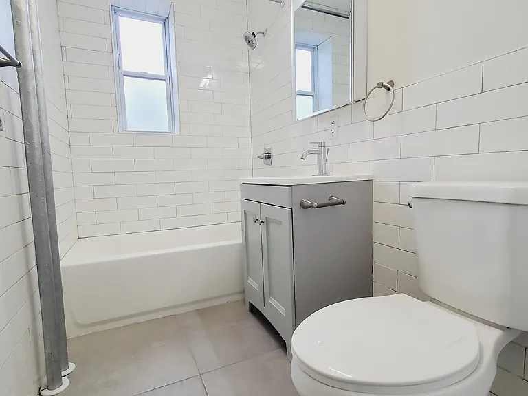 230 Bidwell Ave #35E — Photo 4