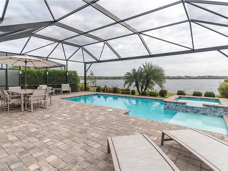 14486 Blue Bay Cir — Photo 42