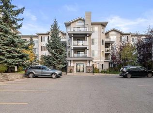 345 Rocky Vista Park NW #123, Calgary, AB T3G5K6