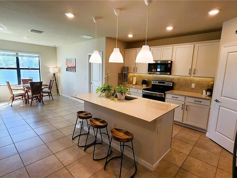 10754 Marlberry Way — Photo 8