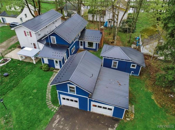 4712 Arrot Rd, Bemus Pt, NY 14712