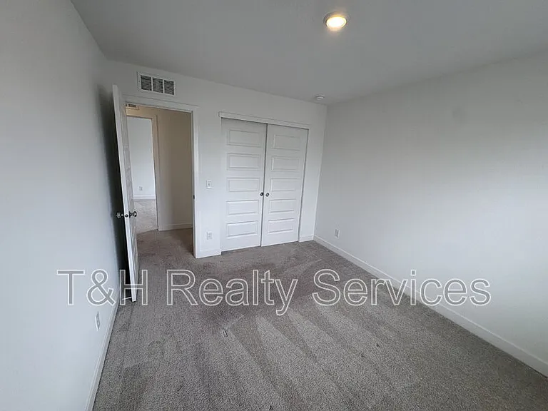 6831 Orchard Run Cir — Photo 20
