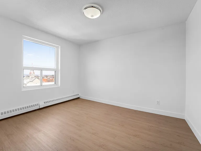 145 York St — Photo 28