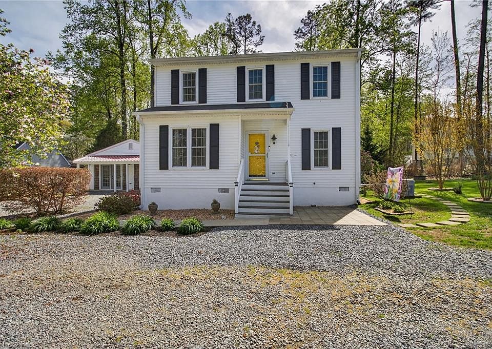 1st image of 273 N Oakes Cir