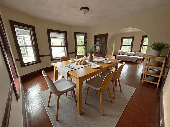 2nd floor - living space 2
**virtually staged**