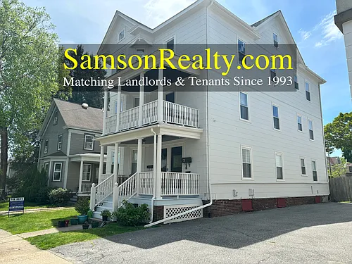 209 4th St #2 Photo 1