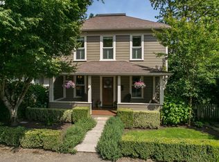 659 4th St, Lake Oswego, OR 97034